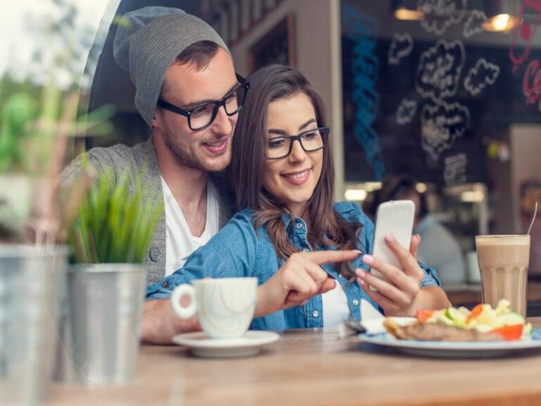 10 Best Apps for Couples